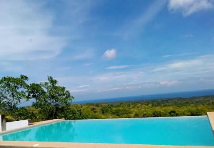 Camotes White House *